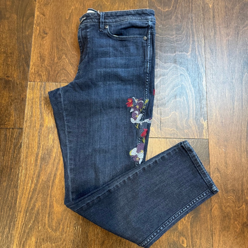 Embroidered Dark Blue Women's Jeans